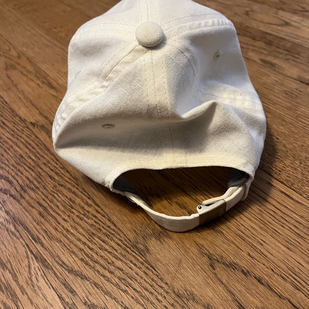 Adidas cream colored embroidered hat - Picture 2 of 5